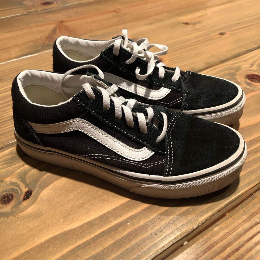 VANS Old Skool Kids Suede Skate Shoes US Kids Sz 2.0